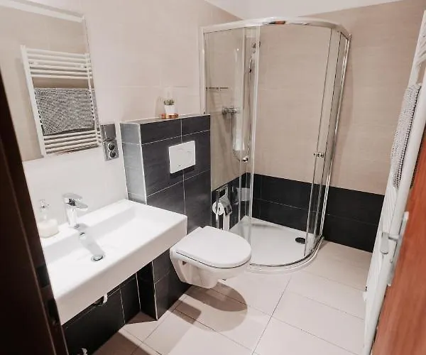 Elegant Studio, 400m From The Square Appartement *